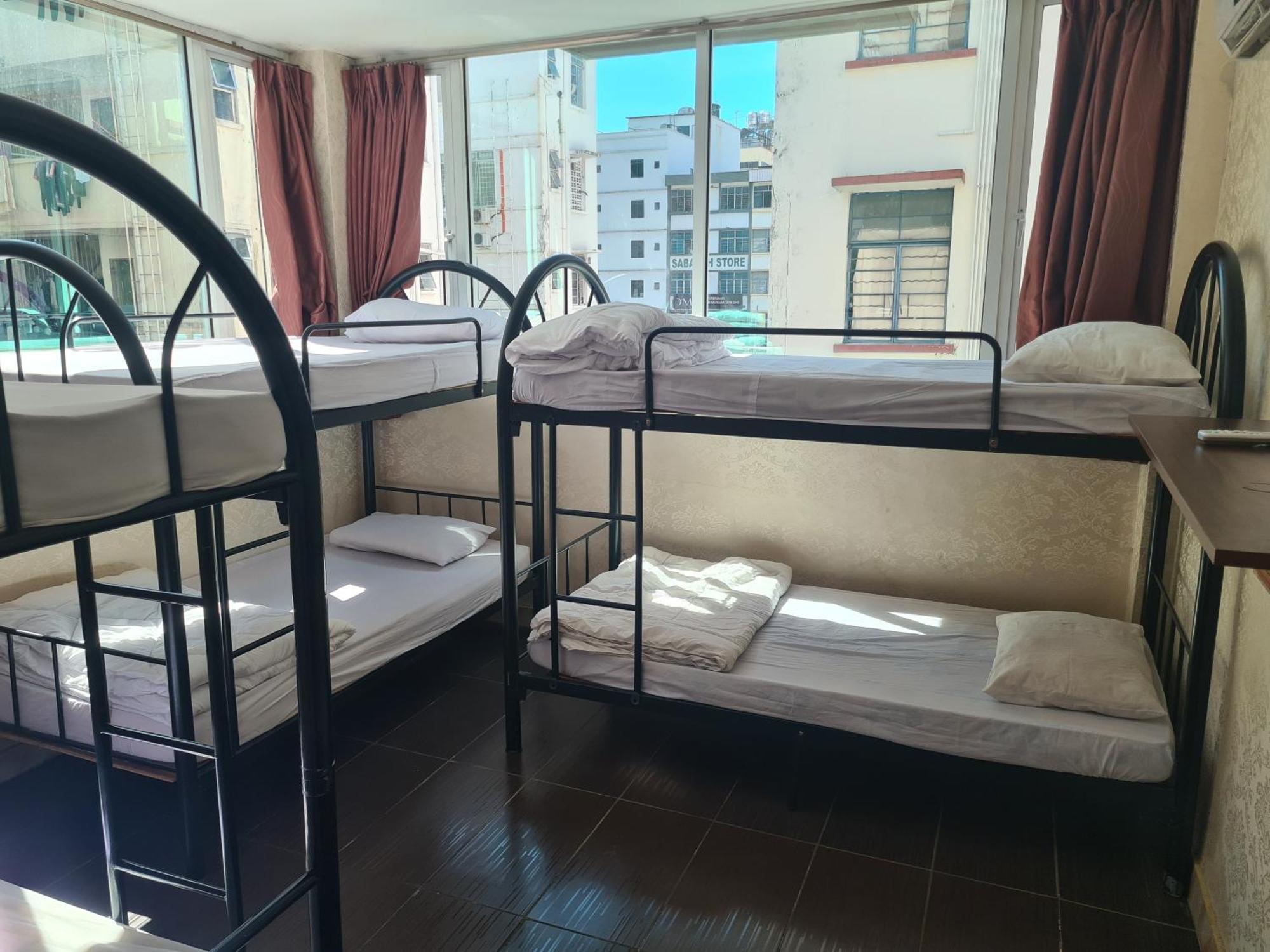 H2 Worldpackers , The Social Hotel Кота Кинабалу Екстериор снимка
