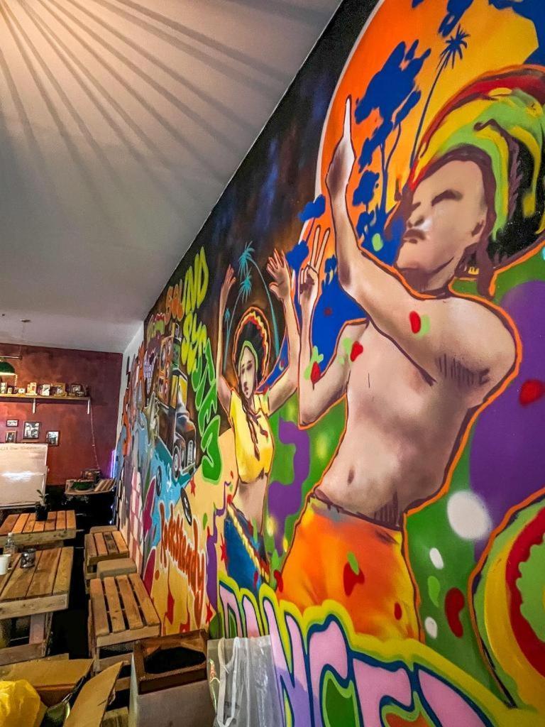H2 Worldpackers , The Social Hotel Кота Кинабалу Екстериор снимка