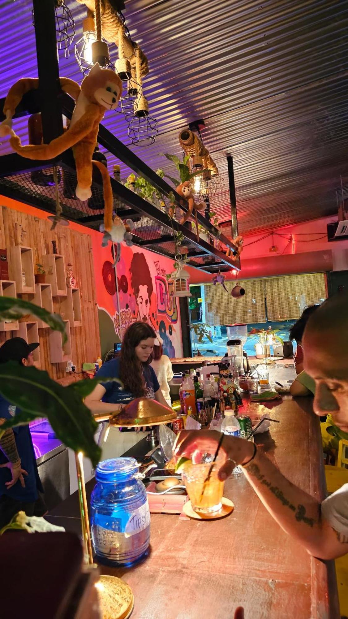 H2 Worldpackers , The Social Hotel Кота Кинабалу Екстериор снимка